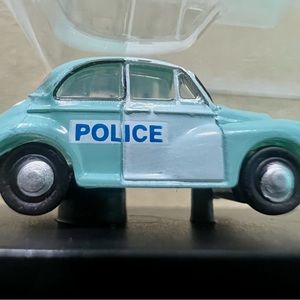 Police Car Morris Minor Vintage car die cast British car